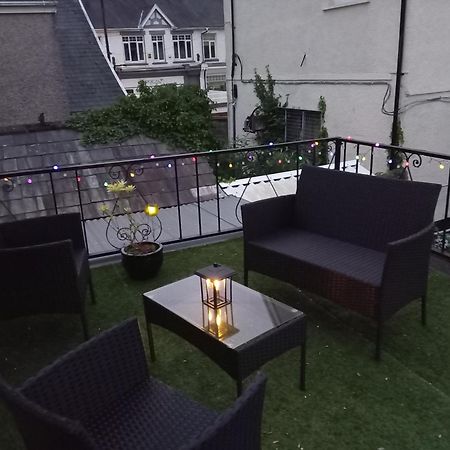 Large 2 Bed Holiday Let In Central Ystradgynlais Exteriér fotografie