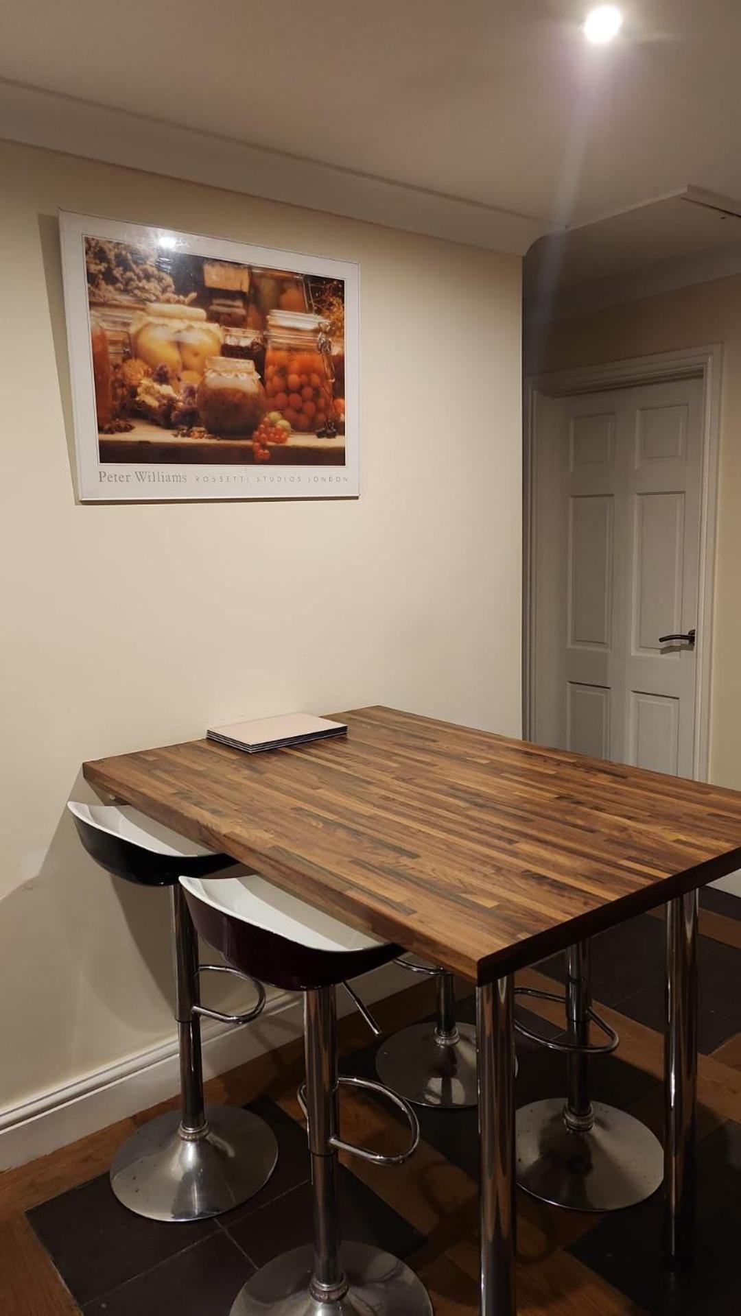 Large 2 Bed Holiday Let In Central Ystradgynlais Exteriér fotografie