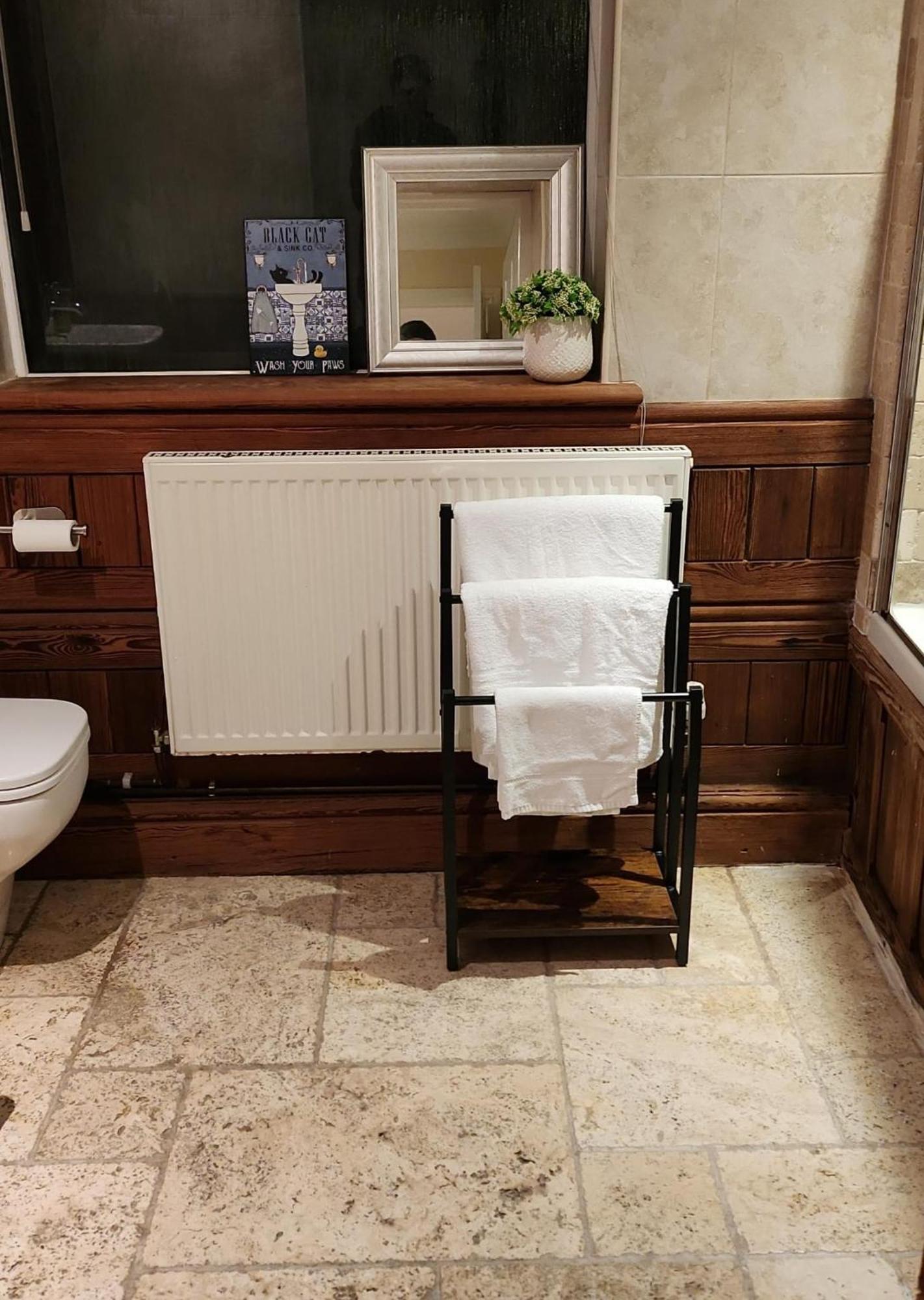 Large 2 Bed Holiday Let In Central Ystradgynlais Exteriér fotografie